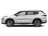 2024 Mitsubishi Outlander ES S-AWC White Diamond  Shot 3