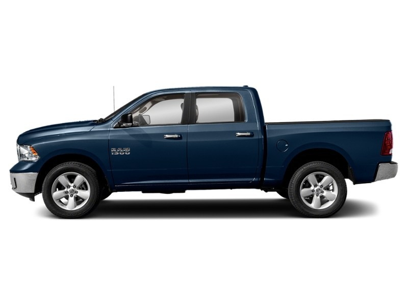 2022 RAM 1500 Classic SLT 4x4 Crew Cab 5'7" Box