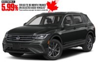 2022 Volkswagen Tiguan Comfortline 4MOTION Deep Black Pearl  Shot 8