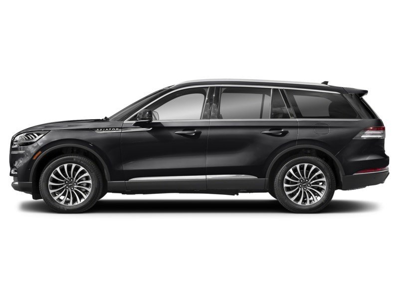 2023 Lincoln Aviator Reserve AWD Infinite Black Metallic Clearcoat  Shot 3