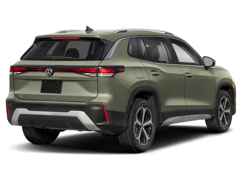 2025 Volkswagen Tiguan Comfortline Avocado Green Pearl  Shot 2